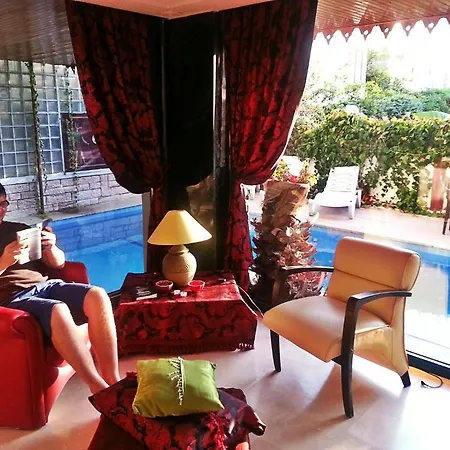 Hotel Queen Ra Antalya